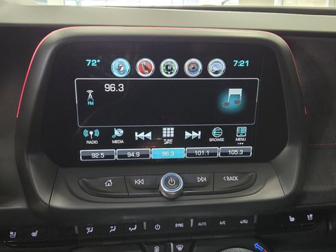 Used 2018 Chevrolet Camaro ZL1 RWD image 10