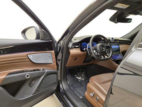 Used 2023 Maserati Grecale GT image 16