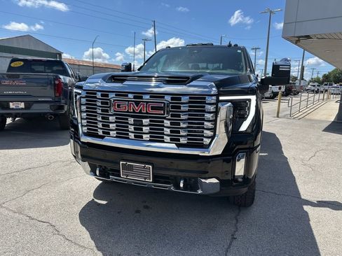 Used 2024 GMC Sierra 2500 Denali w/ Denali Reserve Package AWD/4WD image 5
