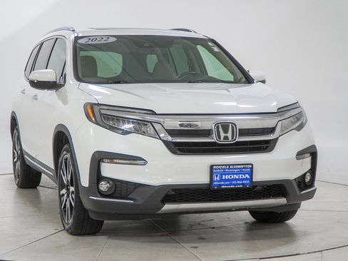 Used 2022 Honda Pilot Touring image 16