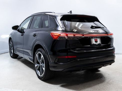 Used 2023 Audi Q4 e-tron Prestige image 3