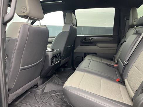 New 2026 Chevrolet Silverado 2500 ZR2 image 18