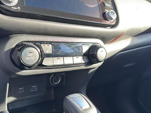 Used 2024 Nissan Kicks SR w/ SR Premium Package image 22
