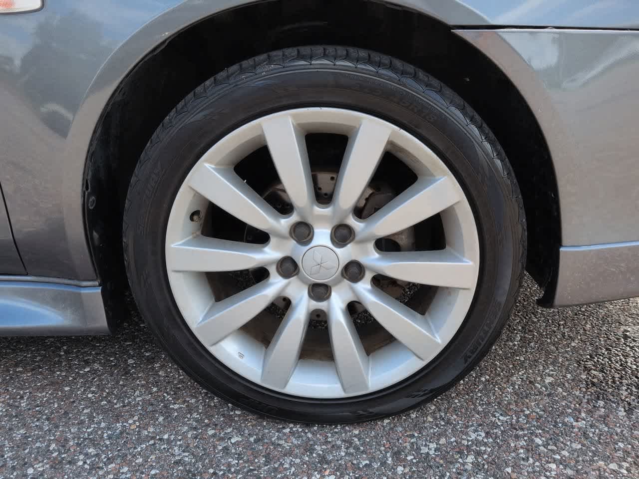 Used 2010 Mitsubishi Lancer DE FWD image 11