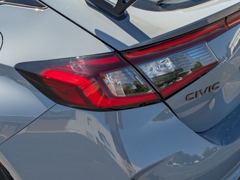 Used 2024 Honda Civic Type R image 13