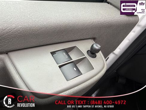 Used 2023 Chevrolet Express 3500 LS image 23