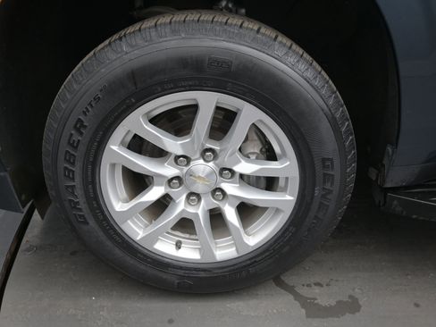 Used 2021 Chevrolet Tahoe LT image 11