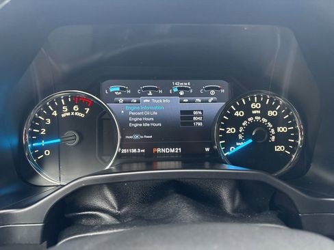 Used 2016 Ford F150 Lariat w/ Equipment Group 502A Luxury image 14