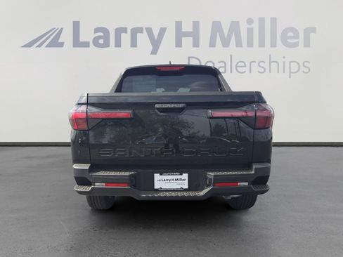 New 2025 Hyundai Santa Cruz SEL image 5