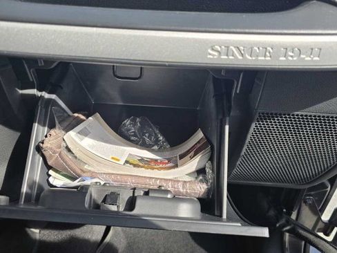 Used 2017 Jeep Wrangler Unlimited Sahara w/ Connectivity Group image 25