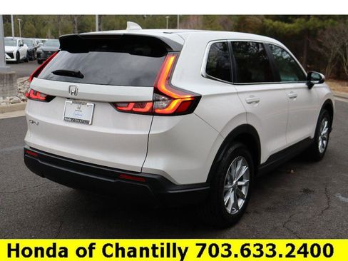 Used 2025 Honda CR-V EX image 7