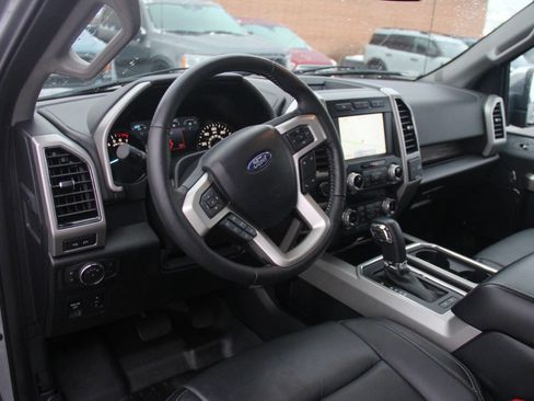 Certified 2020 Ford F150 Lariat w/ Equipment Group 502A Luxury image 34