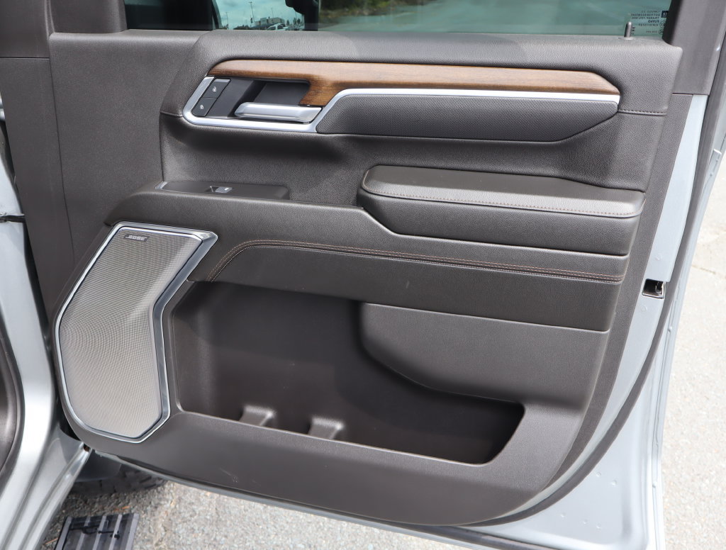 Certified 2025 Chevrolet Silverado 2500 High Country w/ Technology Package AWD/4WD image 53