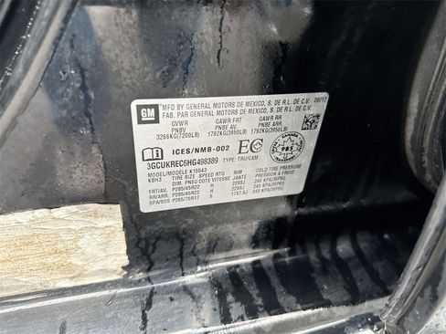 Used 2017 Chevrolet Silverado 1500 LT image 27