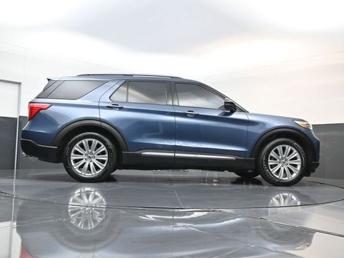 Used 2020 Ford Explorer Limited w/ Class III Trailer Tow Package RWD image 25