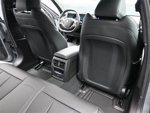 New 2026 BMW 330i 330i w/ Premium Package image 24