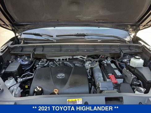 Used 2021 Toyota Highlander XSE image 35