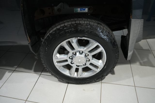 Used 2018 Chevrolet Silverado 2500 High Country w/ Duramax Plus Package AWD/4WD image 8