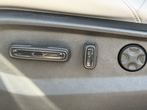 Used 2017 Honda CR-V EX-L image 19
