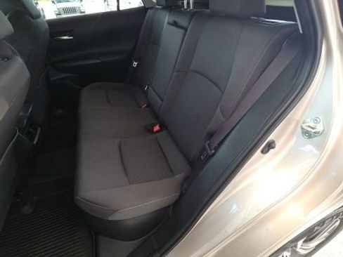 Used 2024 Toyota Venza LE AWD/4WD image 15