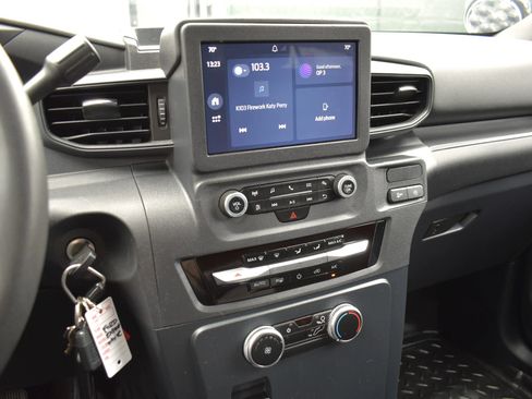 Used 2025 Ford Explorer 4WD Police Interceptor image 25