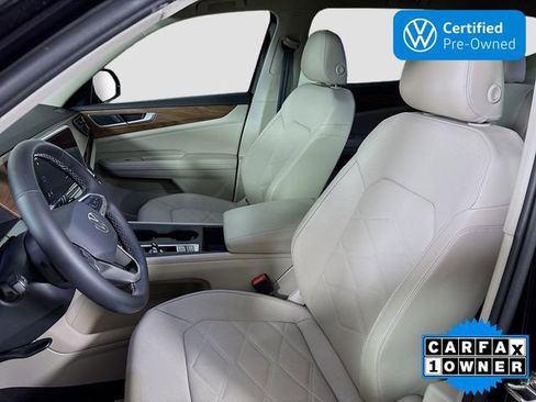 Certified 2024 Volkswagen Atlas SE image 21