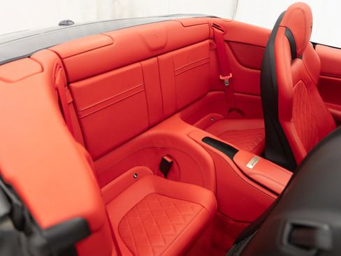 Used 2016 Ferrari California T image 85