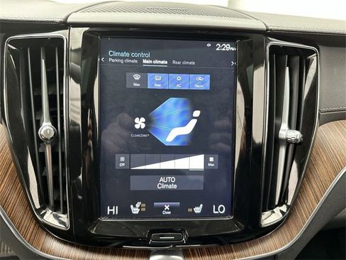 Used 2020 Volvo XC60 T5 Inscription w/ Protection Package Premier image 19