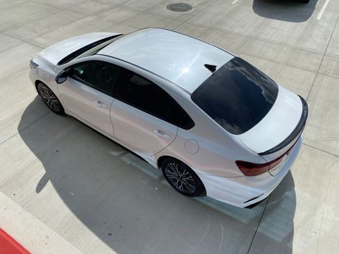 Used 2023 Kia Forte GT-Line w/ GT-Line Technology Package image 14