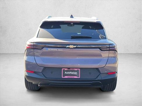 New 2026 Chevrolet Equinox EV LT image 8