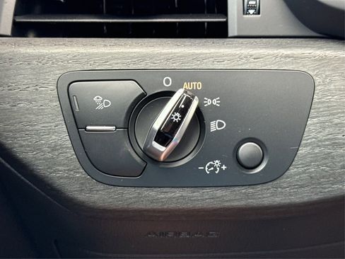 Used 2018 Audi A4 2.0T Premium Plus image 20