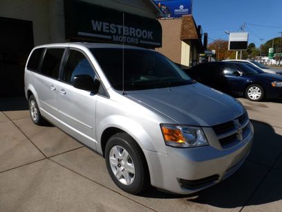 Used 2010 Dodge Grand Caravan SE w/ Climate Group