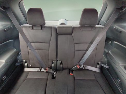 Used 2022 Honda Pilot Sport image 14