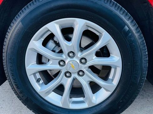 Used 2020 Chevrolet Equinox LS w/ LS Convenience Package image 7