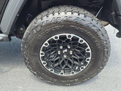 Used 2023 Jeep Wrangler Unlimited Sport AWD/4WD image 15