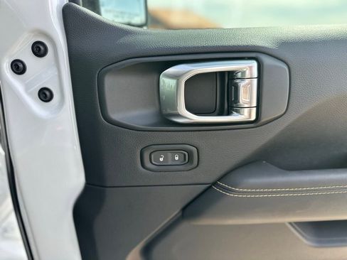 New 2025 Jeep Wrangler Sahara image 32