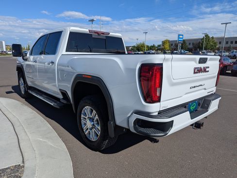 Certified 2020 GMC Sierra 3500 Denali w/ Denali Ultimate Package AWD/4WD image 28