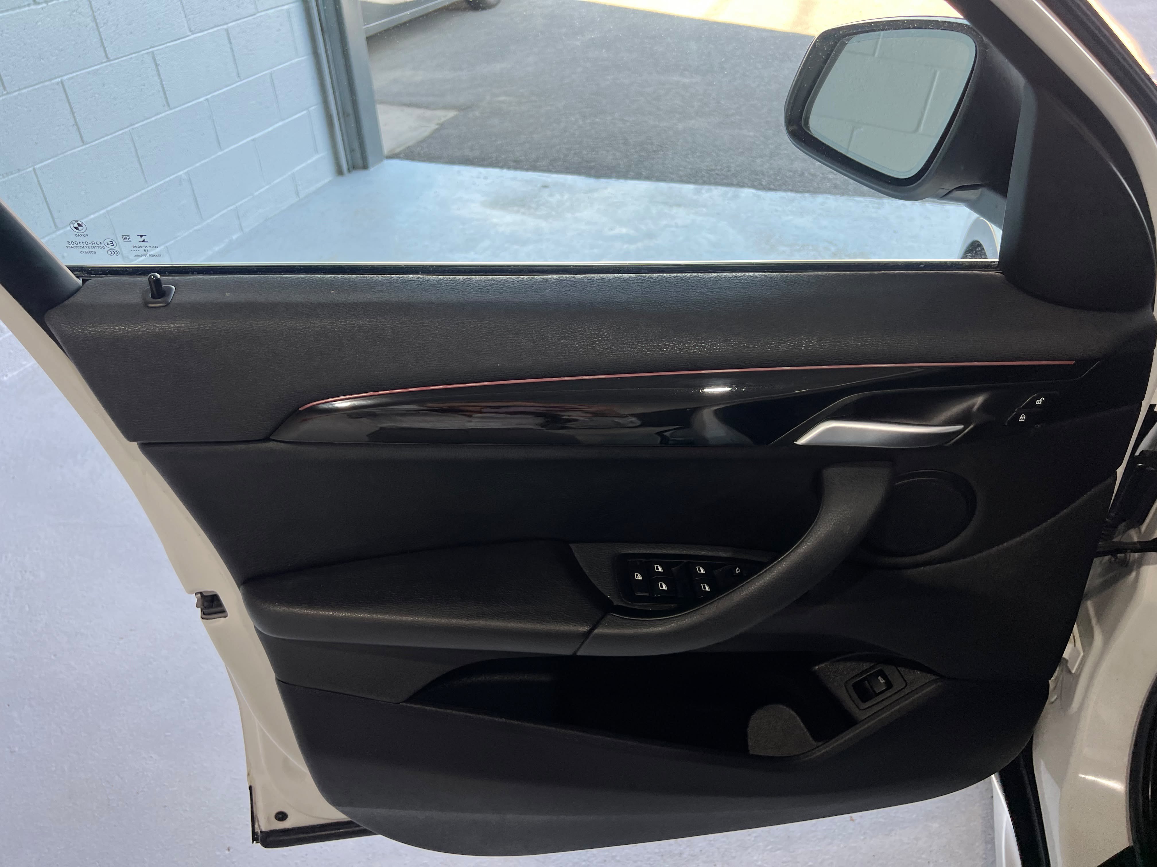 Used 2020 BMW X1 xDrive28i AWD/4WD image 13