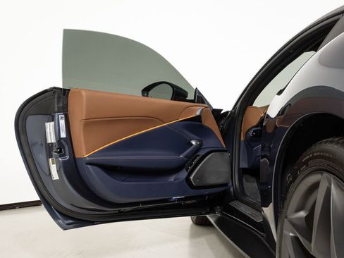 Used 2024 Ferrari Roma image 28