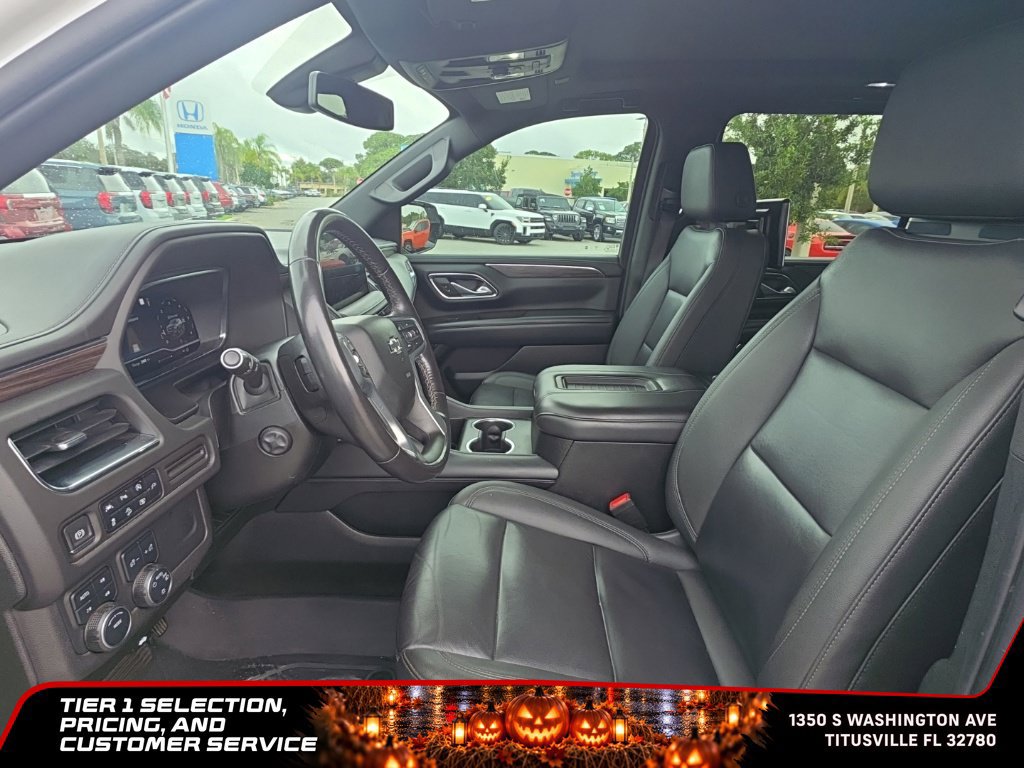 Used 2022 Chevrolet Suburban Z71 w/ Luxury Package AWD/4WD image 13