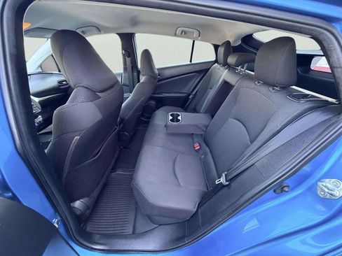 Used 2022 Toyota Prius LE AWD/4WD image 20
