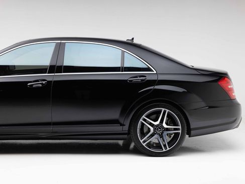 Used 2012 Mercedes-Benz S 63 AMG image 19