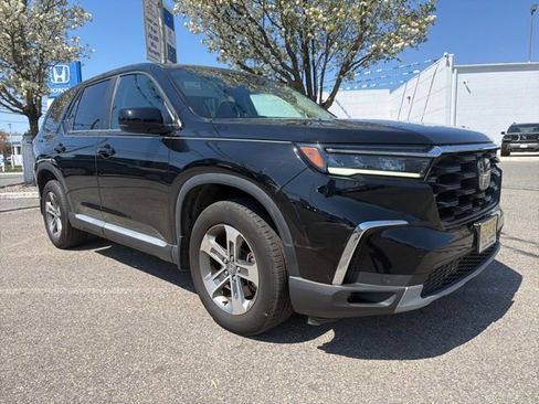 Used 2023 Honda Pilot EX-L image 2