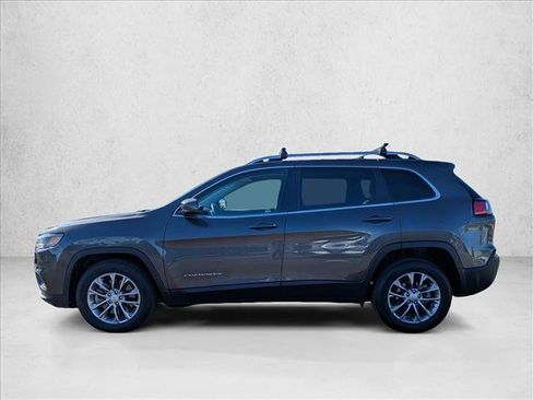 Used 2020 Jeep Cherokee Latitude Plus image 9