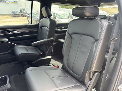 New 2026 Jeep Grand Wagoneer 2WD image 24