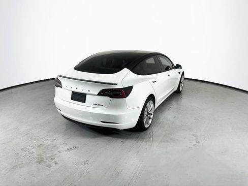 Used 2022 Tesla Model 3 Long Range AWD/4WD image 9