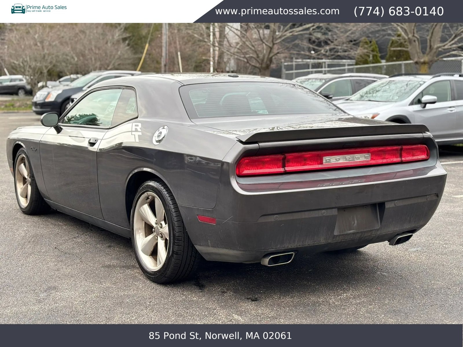 Used 2014 Dodge Challenger R/T RWD image 39