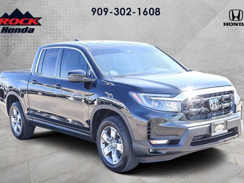 Certified 2024 Honda Ridgeline RTL image 3