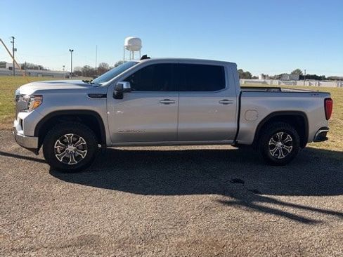Used 2019 GMC Sierra 1500 SLE w/ SLE Value Package image 7
