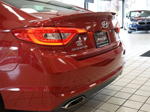Used 2017 Hyundai Sonata Limited w/ Ultimate Package 04 FWD image 17
